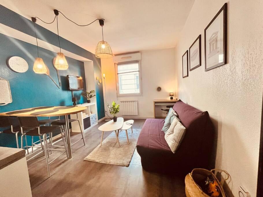 Le Jean-Jaures / Joli Studio Apartment Nimes Ngoại thất bức ảnh